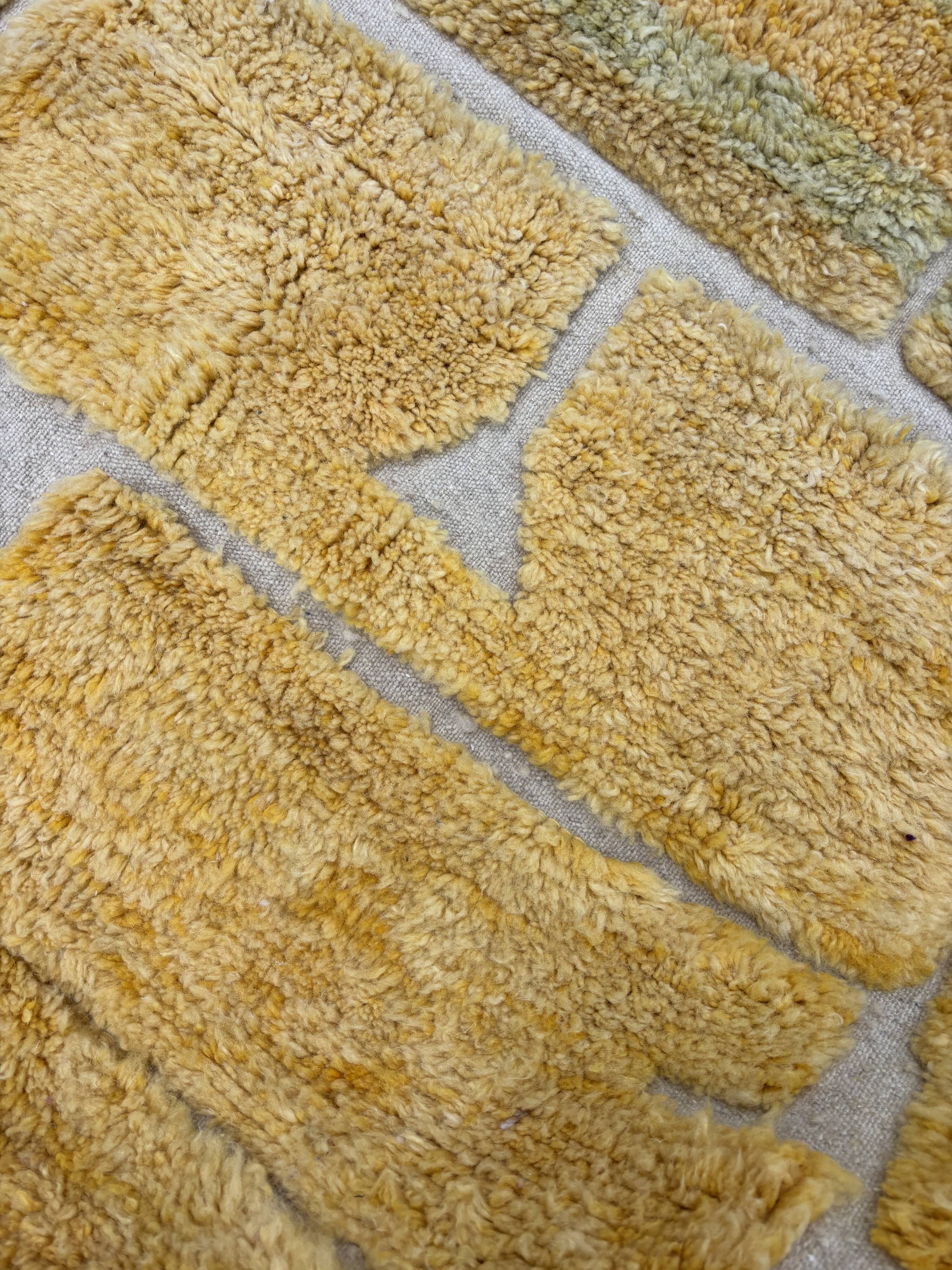 Moroccan Berber M'rirt Wool Rug - 200x300 cm