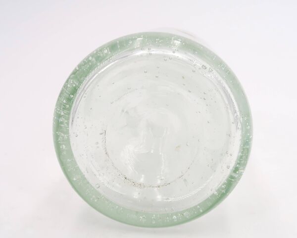 Bouteille carafe en verre bullé transparent de Biot, années 70