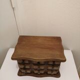 Wooden jewelry box