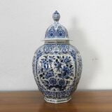 Ensemble de potteries Oud Delft.