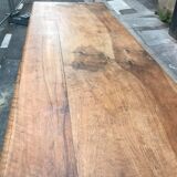 Farm table