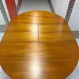 Scandinavian round table