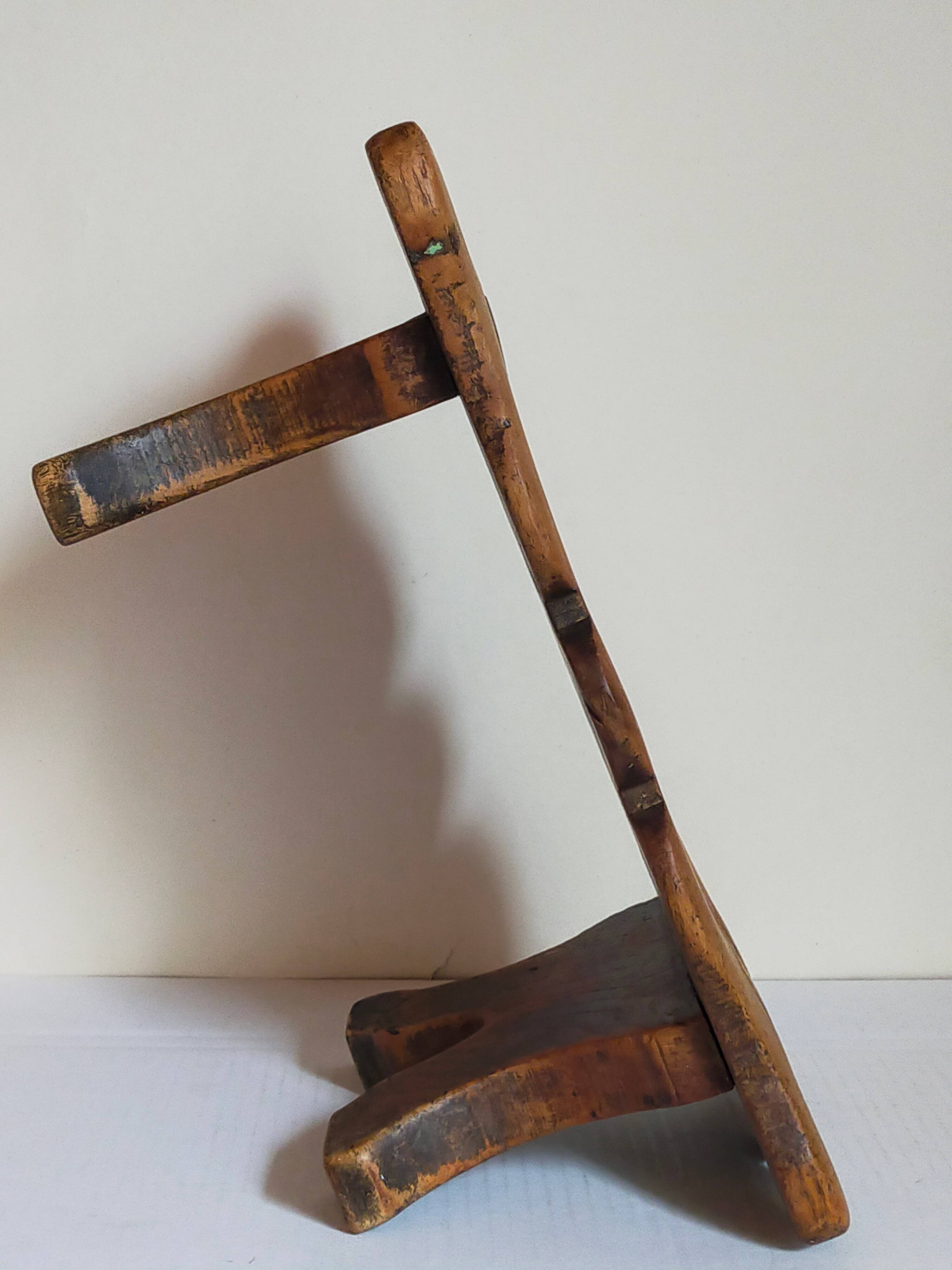 Old footstool in solid wood 19th century