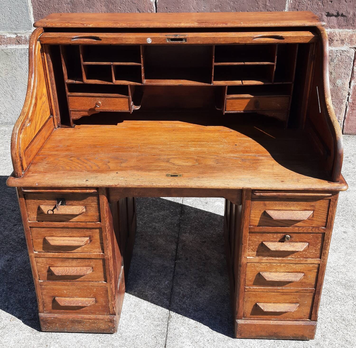 American "Roll Top" desk in oak.