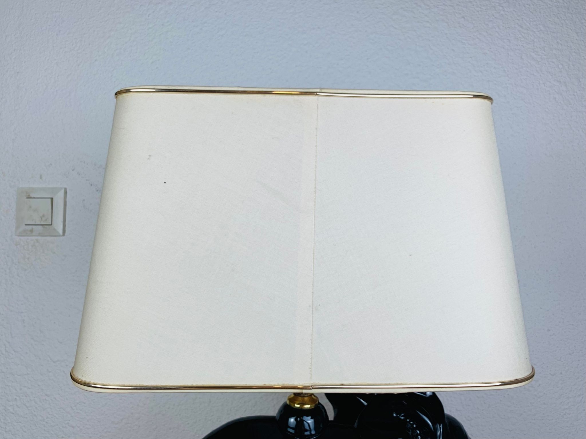 Black ceramic elephant lamp jungle style