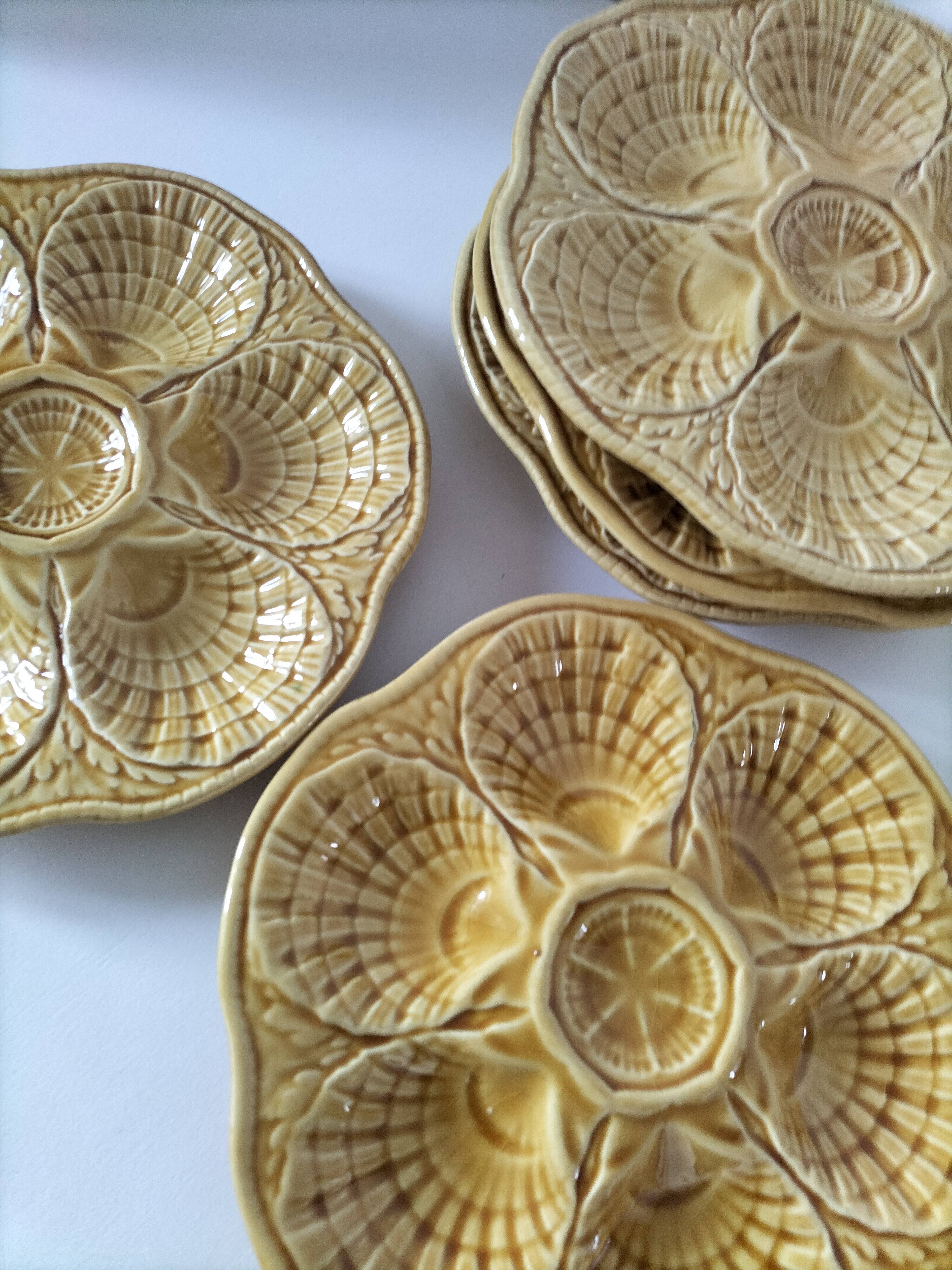 5 Sarreguemines caramel shell plates, 1950s
