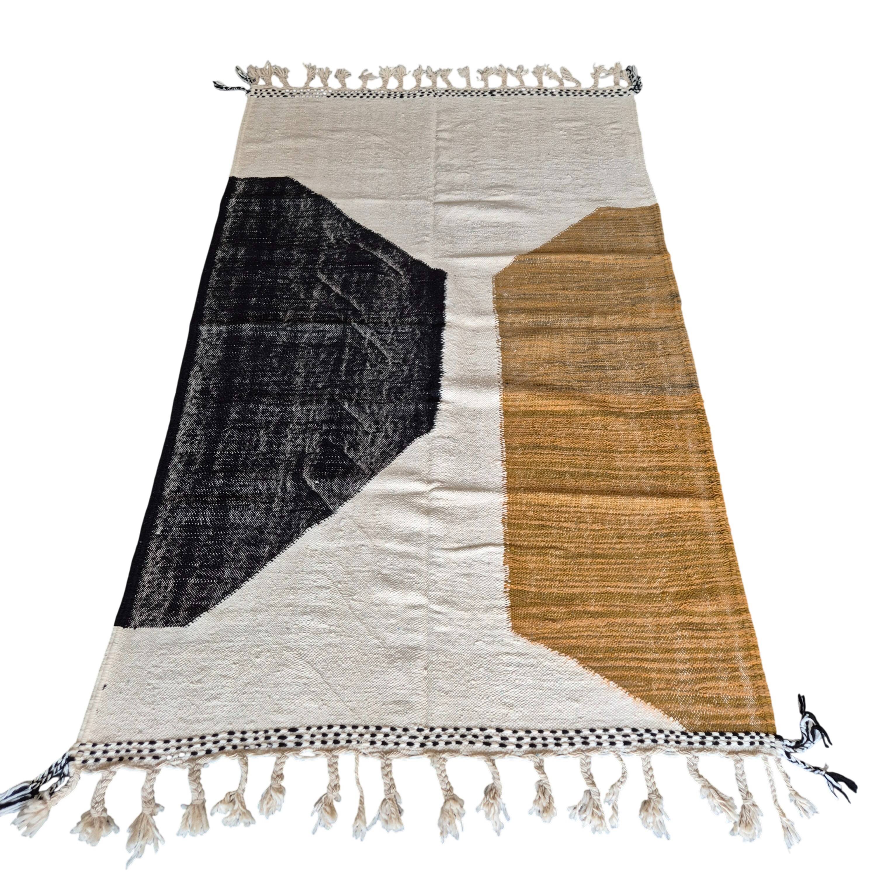 Berber kilim rug 150x250