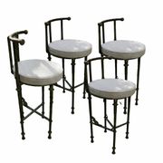 Lot de 4 tabourets en bronze patiné dans l esprit de Giacometti