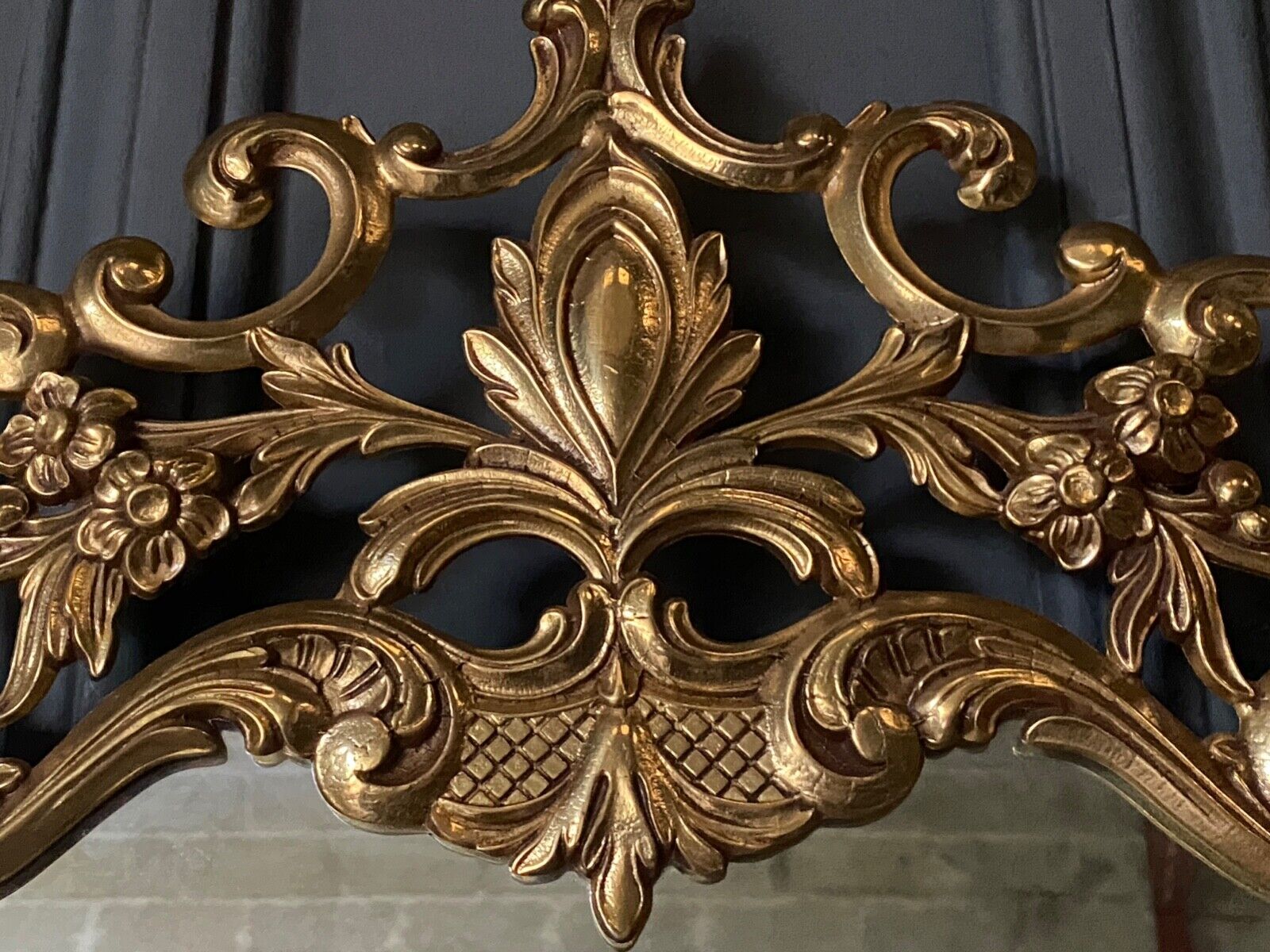Gilded bronze console Louis XV style and its Mirror Mid-twentieth Marble
