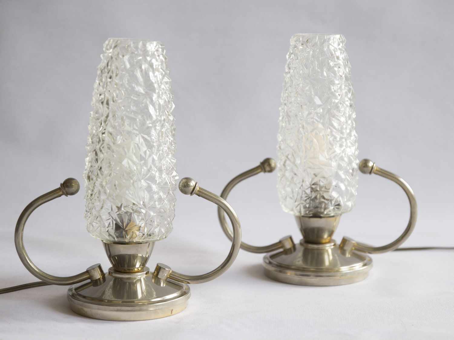 Pair of lamps to put down