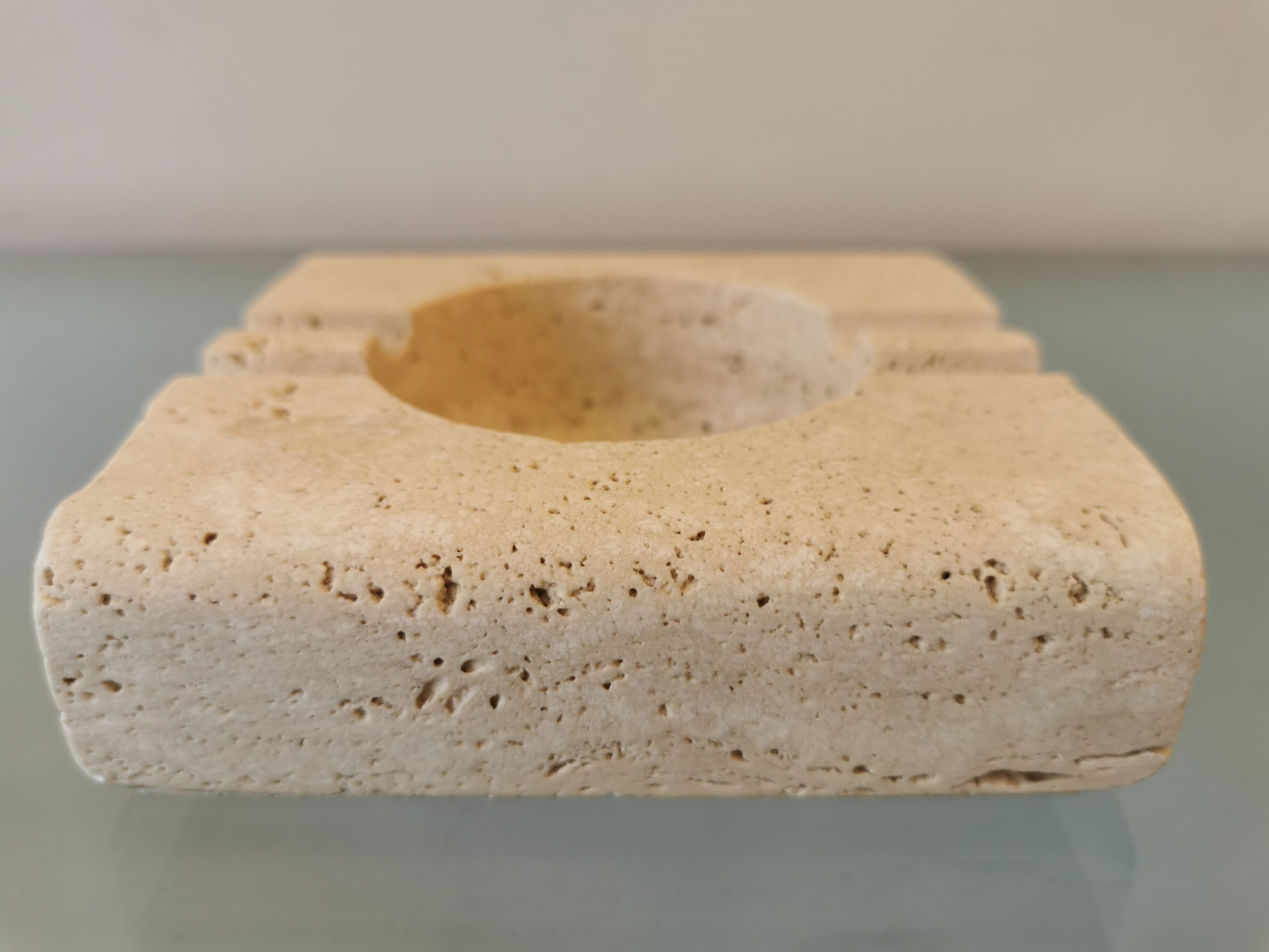 Large vintage travertine ashtray by Fratelli Mannelli 1970