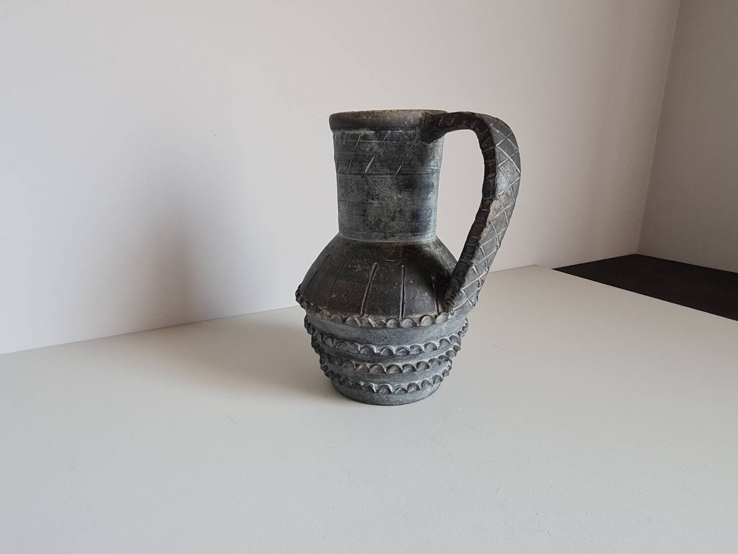 Terracotta vase by Spanish artist Joaquim Almeda Ferre / 1970 / ceramic / vintage / Mid-Century / 20th century