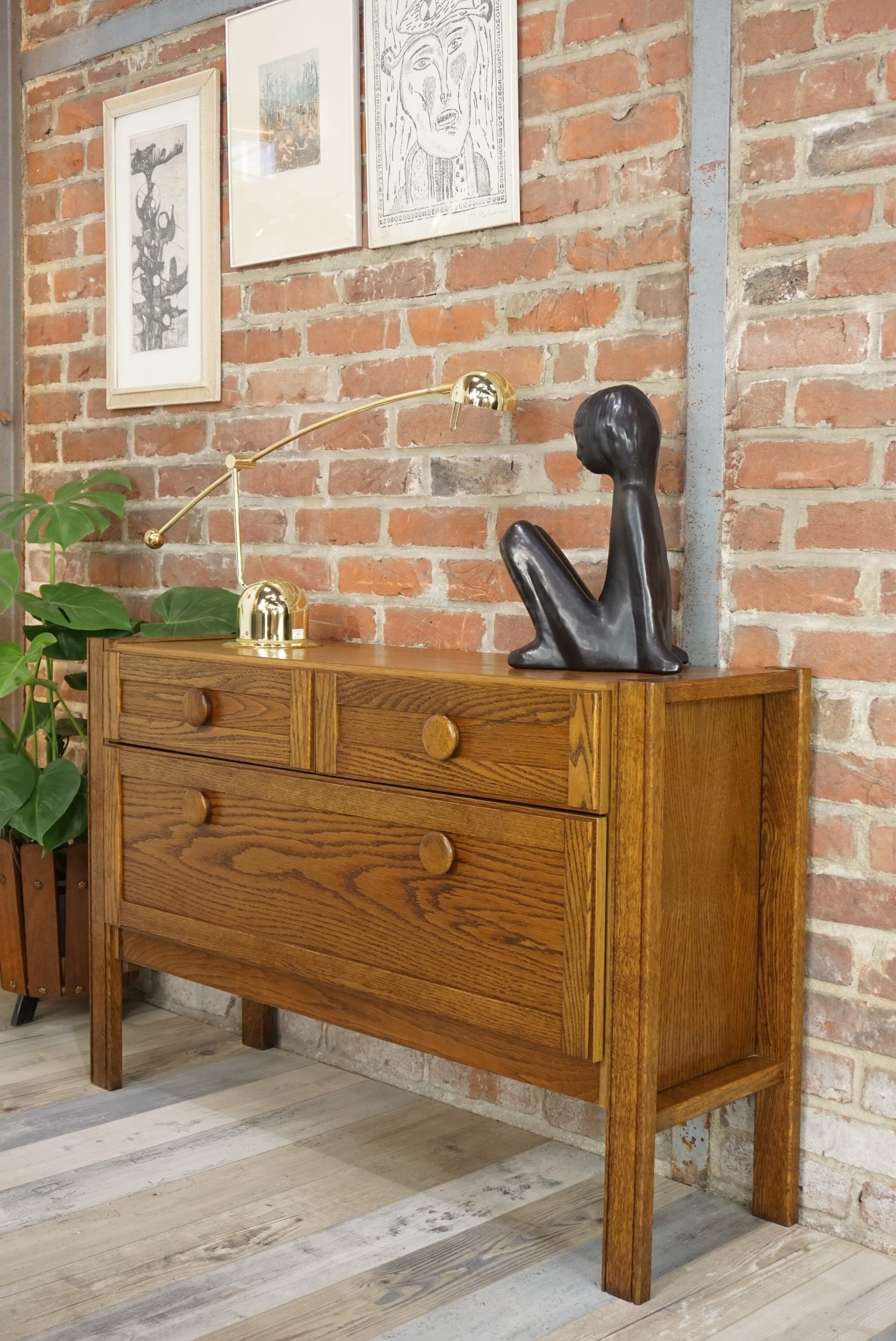 Wooden row 60s