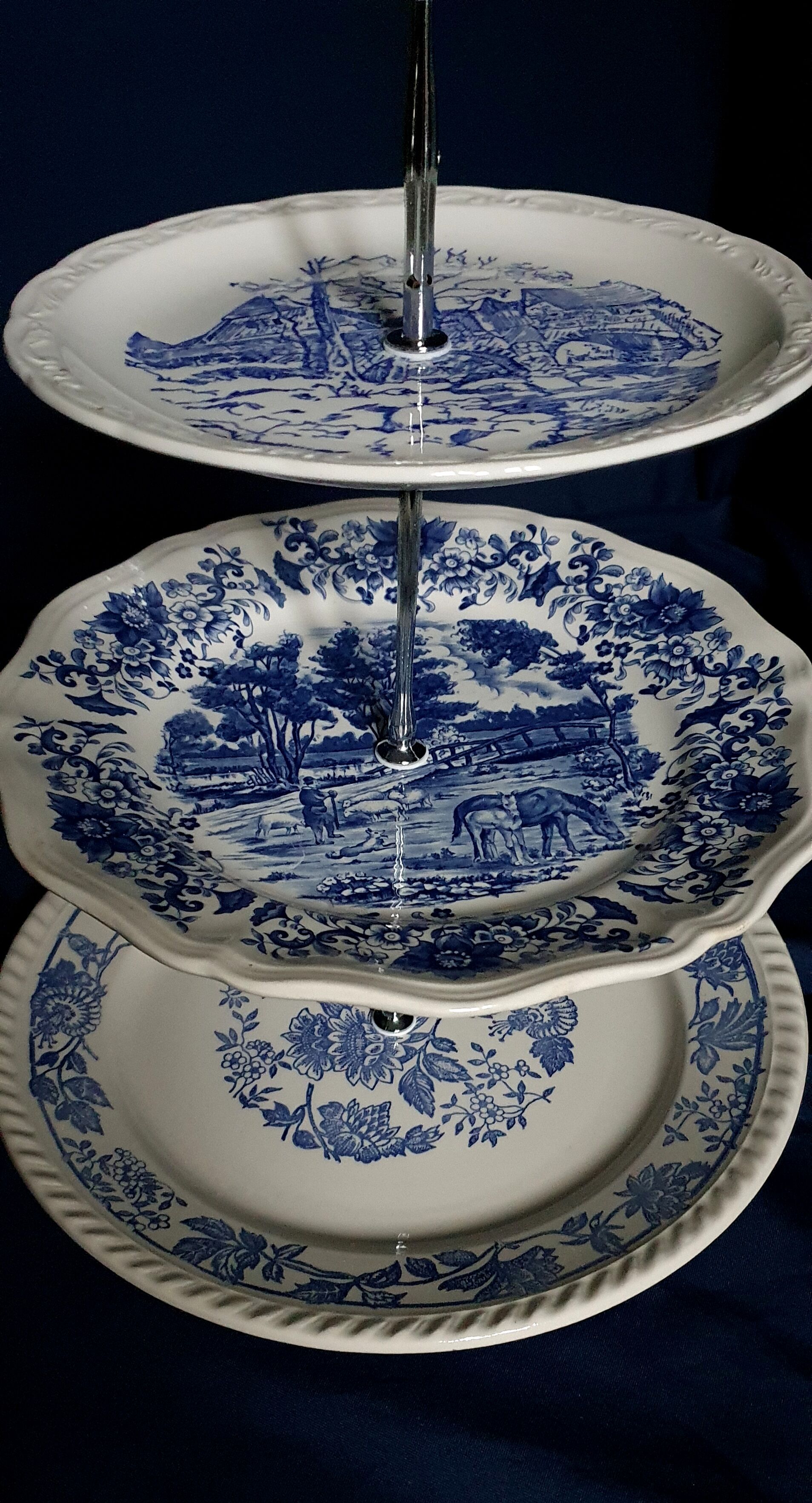 Aperitif fruit cake display