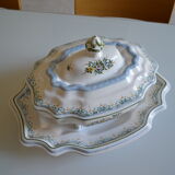 Tureen or vegetable dish in earthenware by Lallier in Moustiers