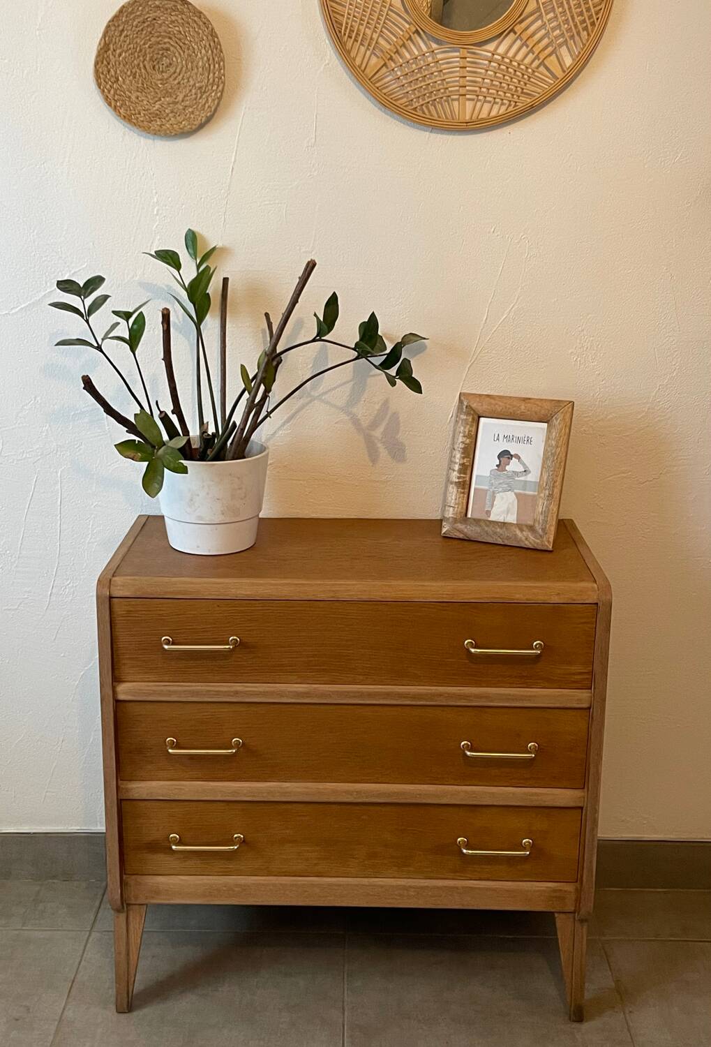 Charming vintage chest of drawers from the 1960s