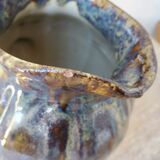 Ceramic pitcher in the shape of a coloquinte melo.