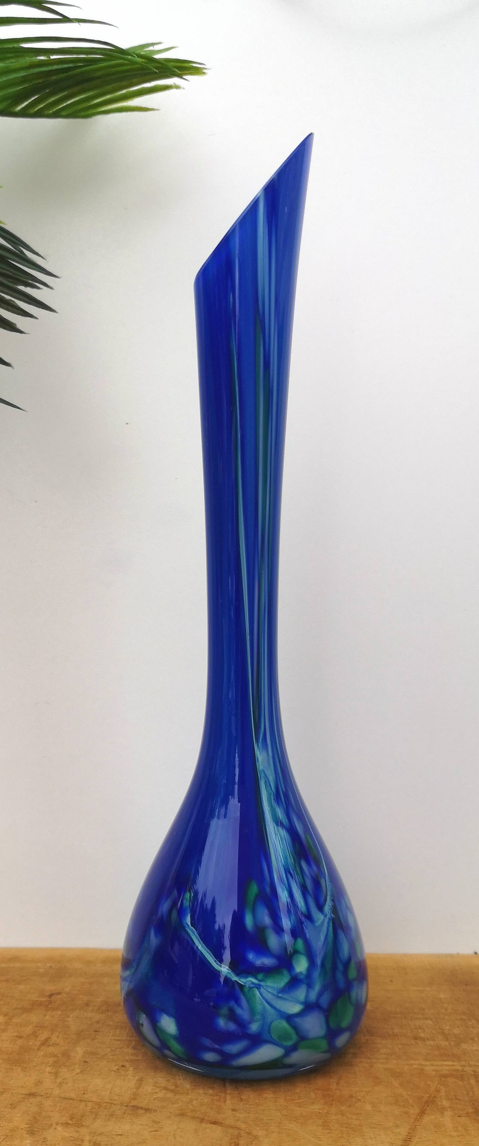 Single-flower vase, La Rochère art glassware