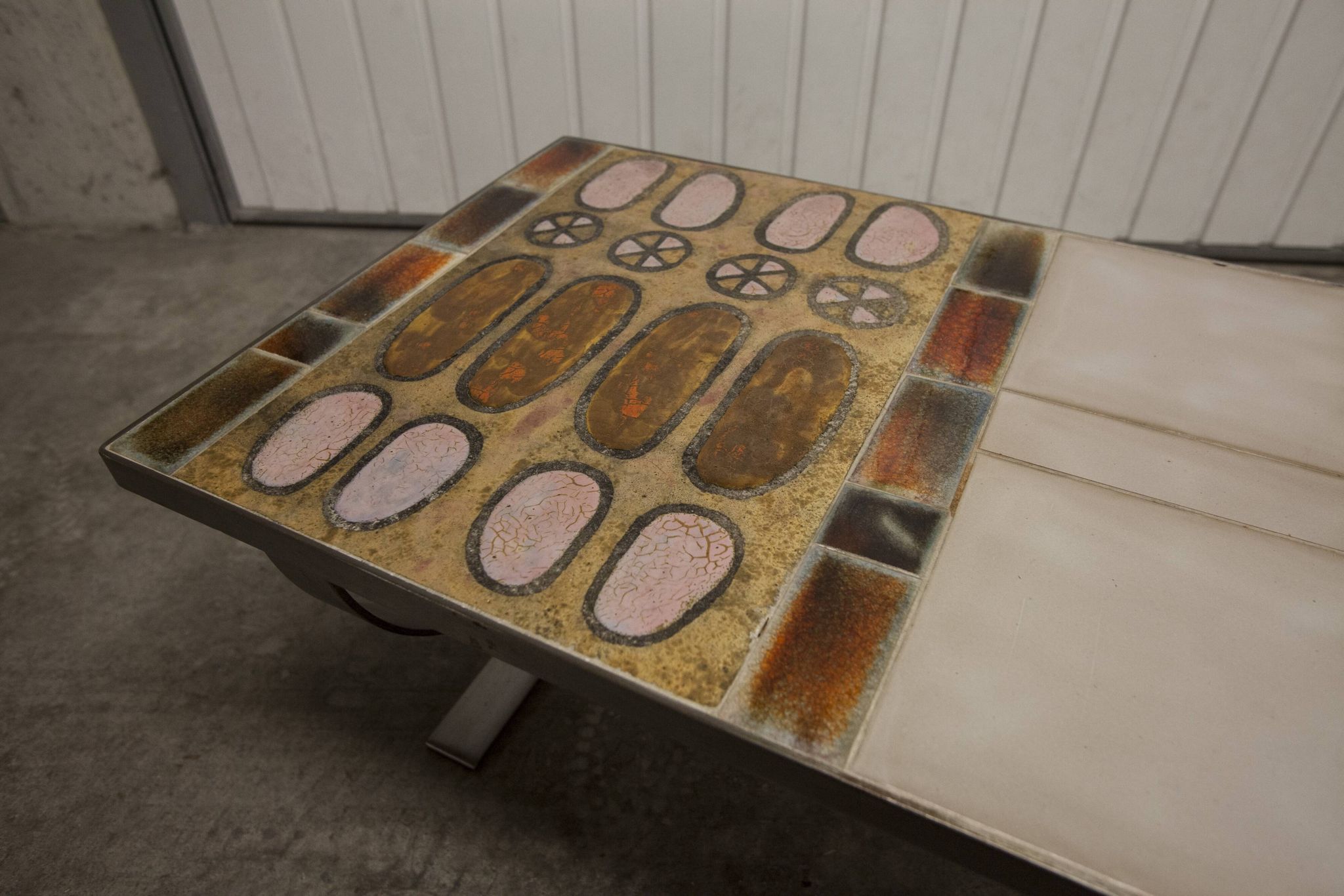 Ceramic coffee table and brushed steel Roche Bobois design Gregorieff 70s, 108x47cm