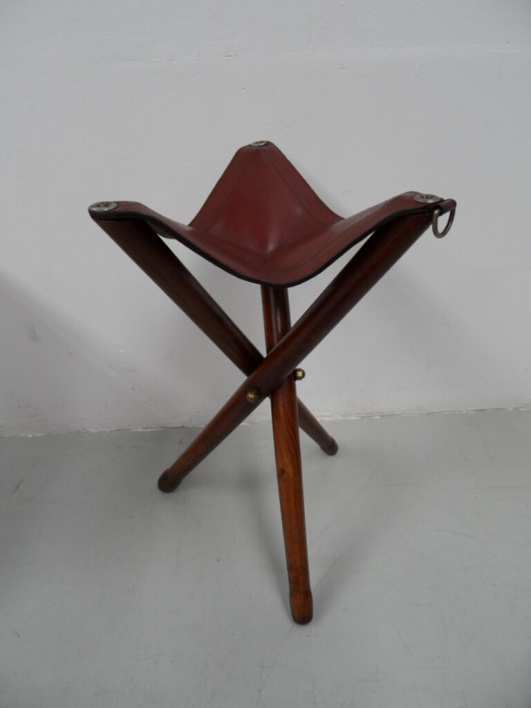 Vintage foldable country stool