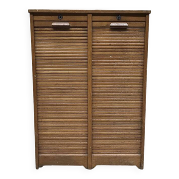 Curtain filing cabinet