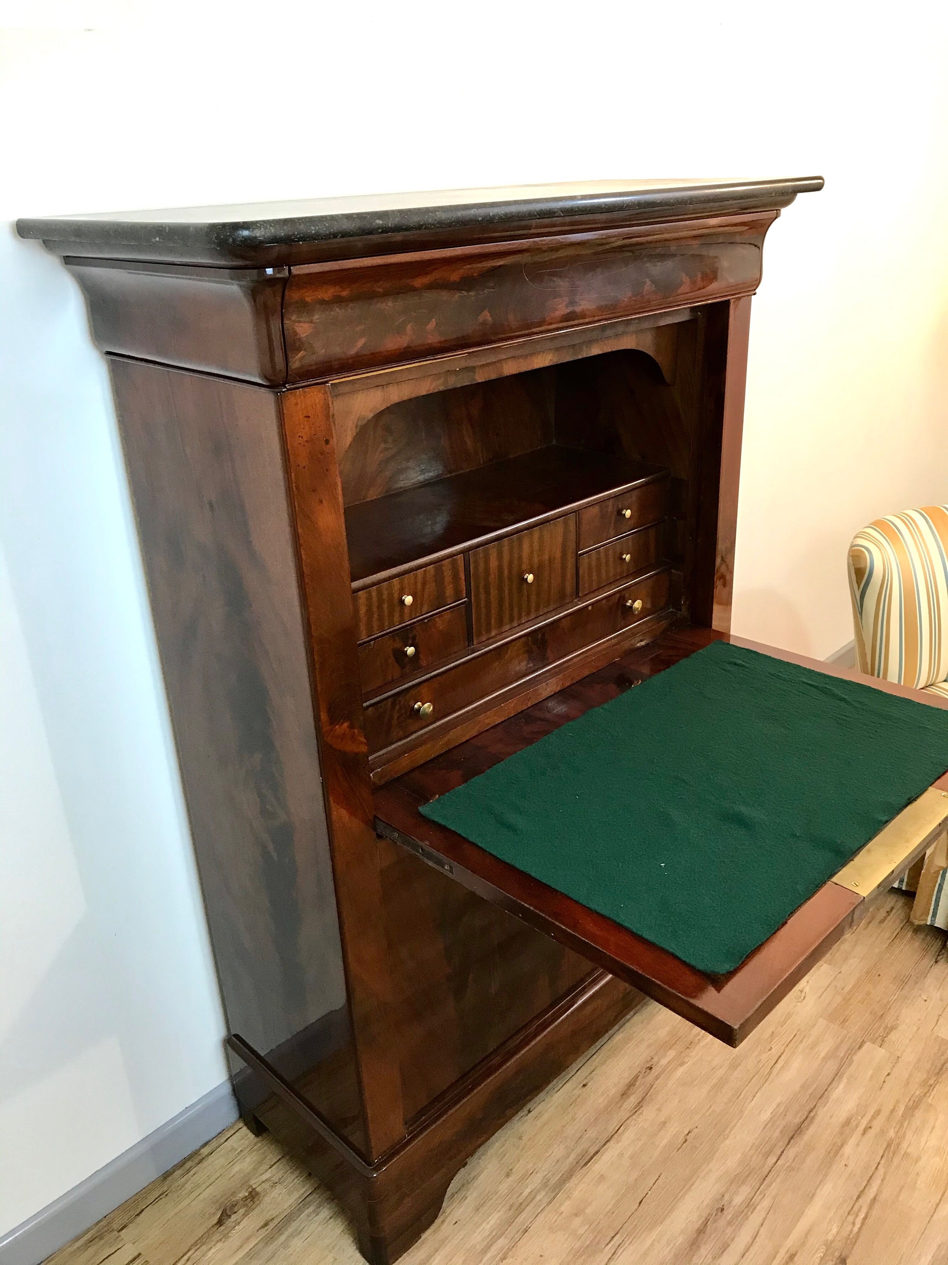 Secretary in vintage mahogany Louis Philippe