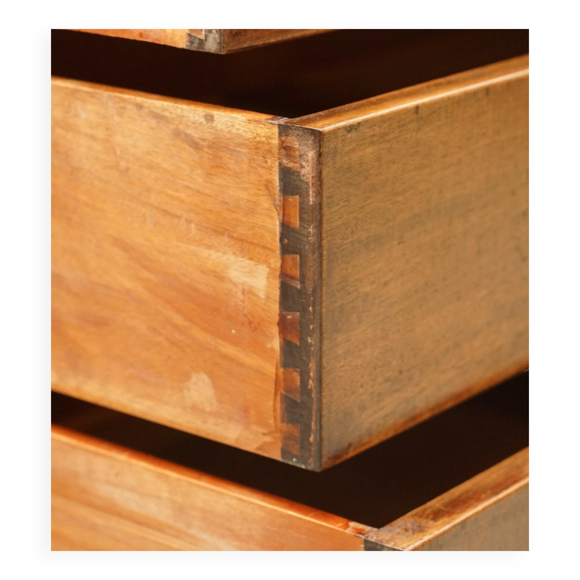 Alfred Cox Mid-Century Modern Chest of Drawers 1952 in oak