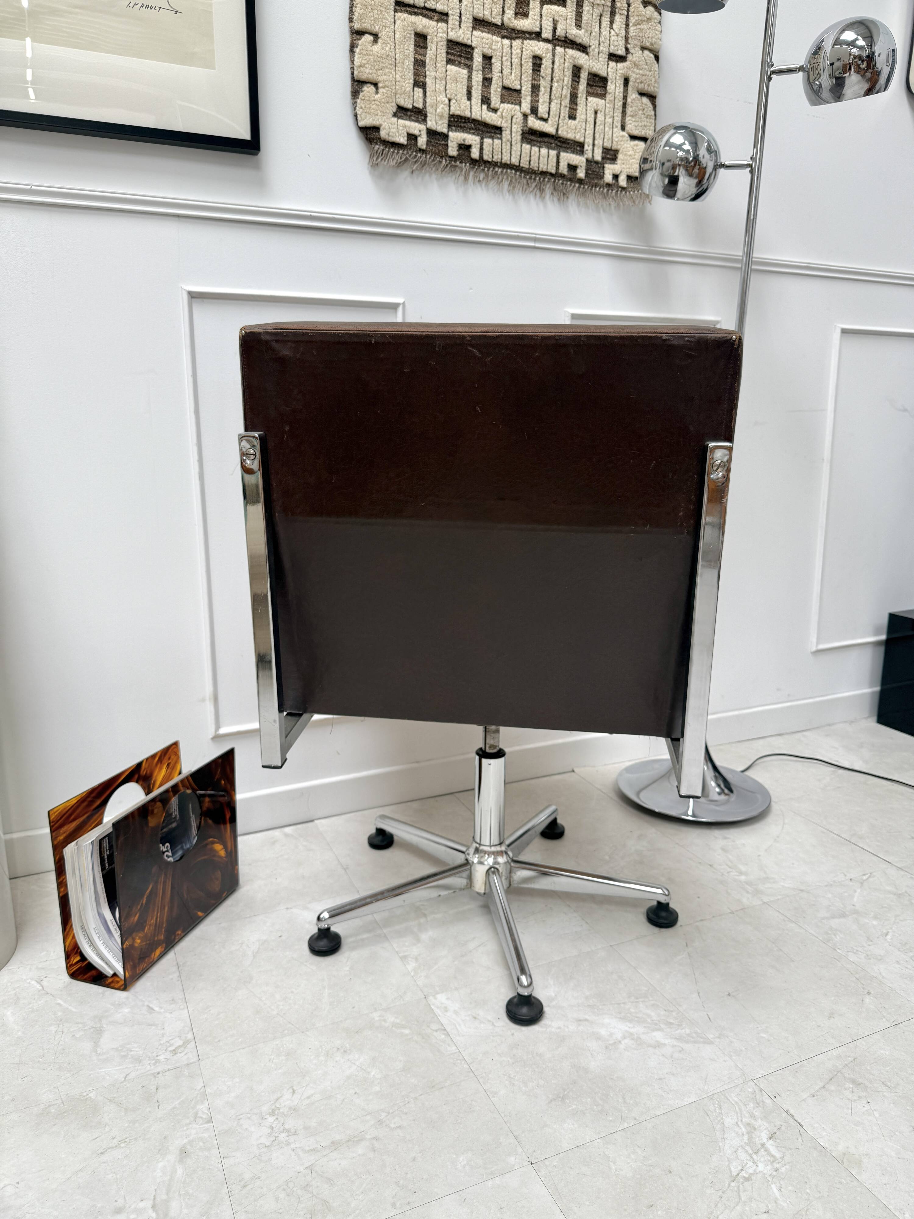 Fauteuil 70’s Skaï marron