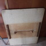 Table en formica jaune vintage