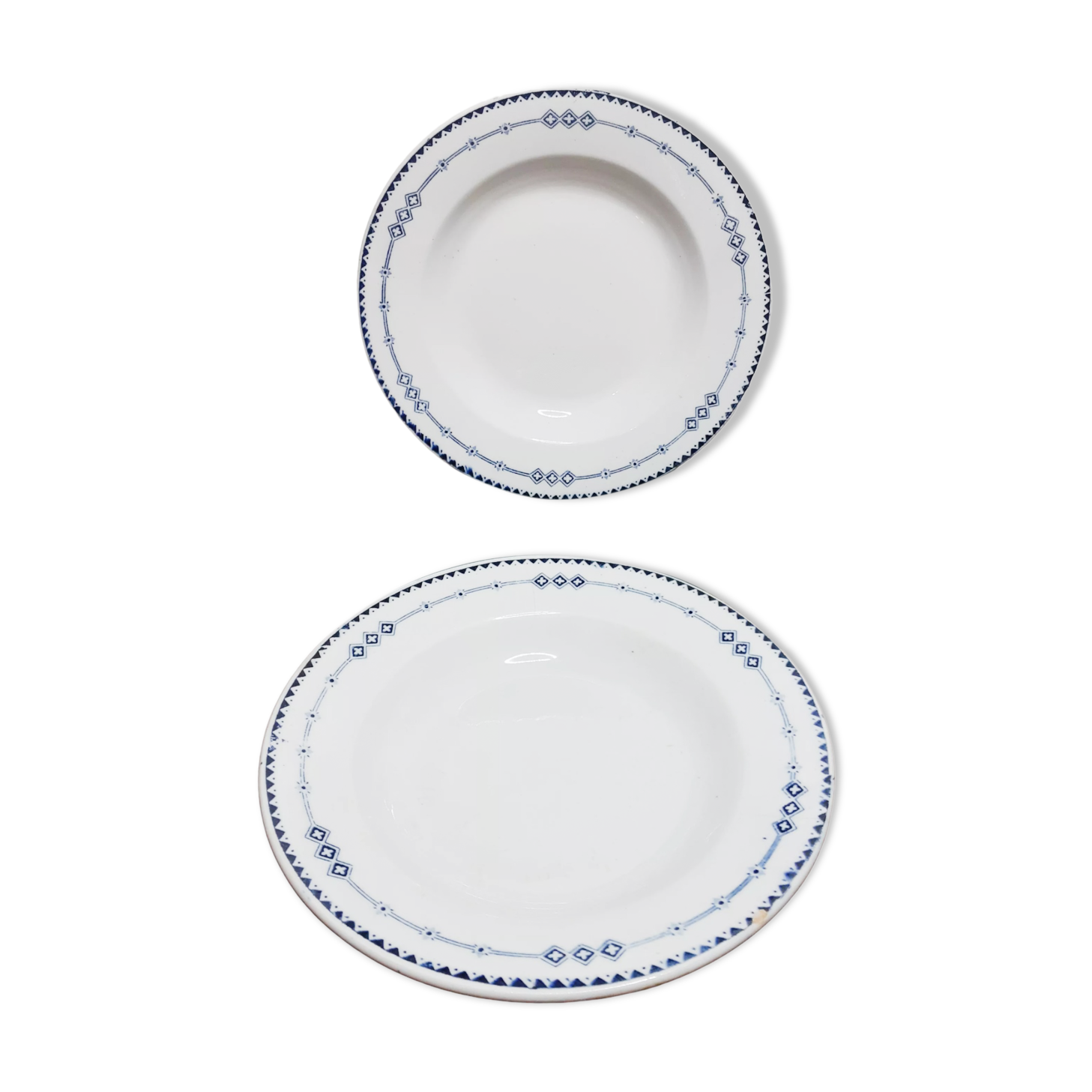 Hollow earthenware plates Iron Earth, Russia