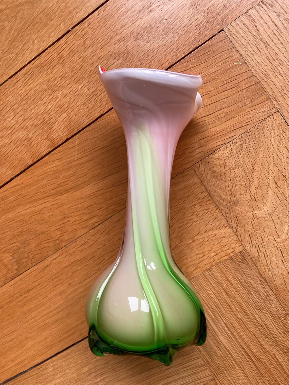 Opaline vase green white red anthurium