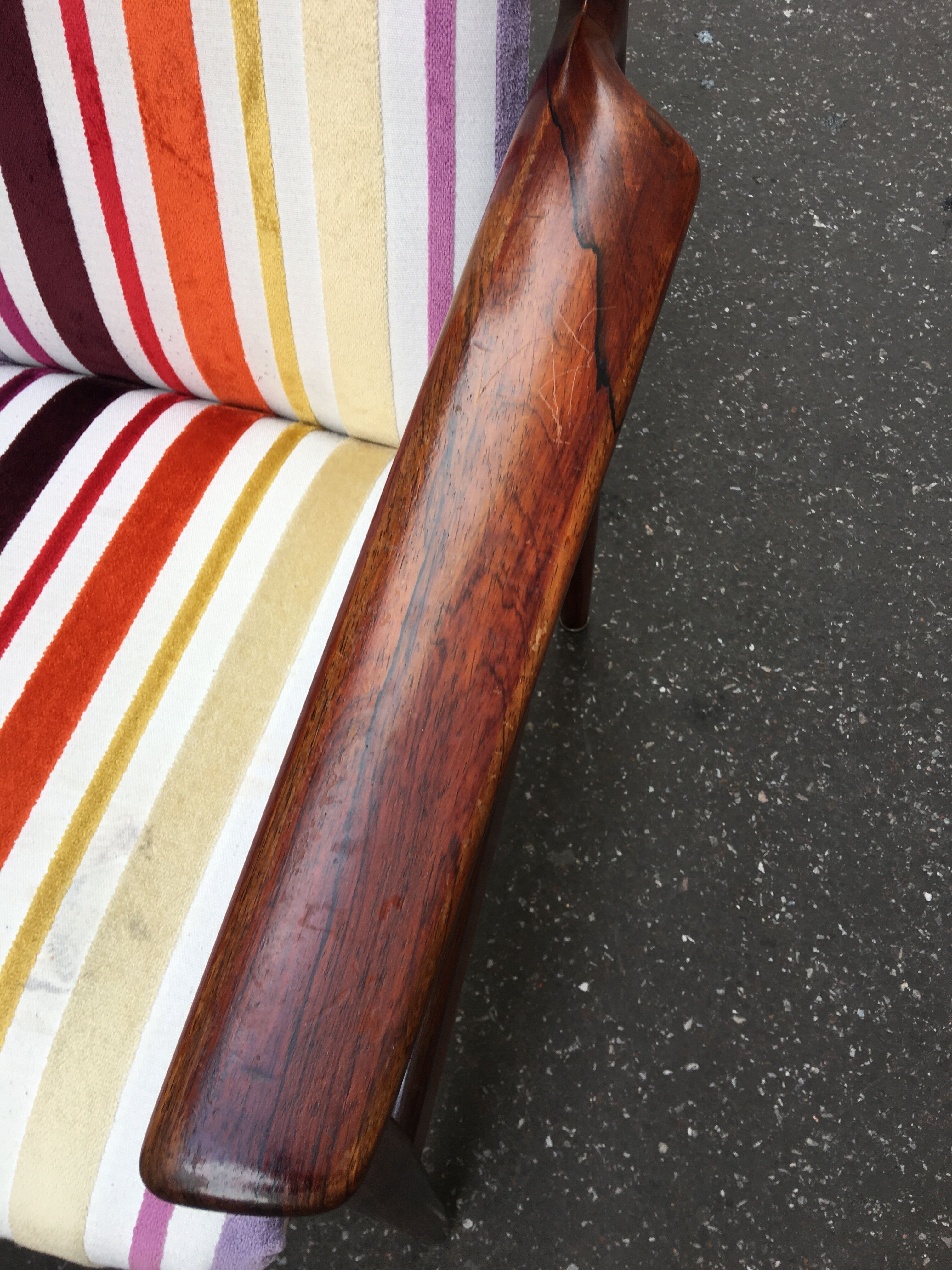 Scandinavian rosewood chair with Nobilis fabric