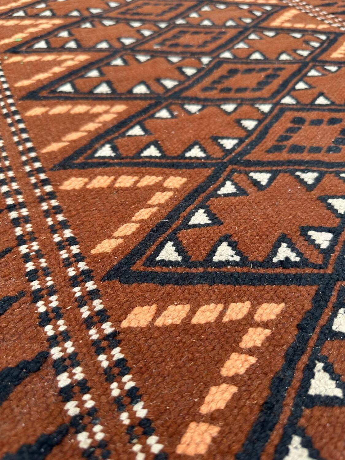 Handmade kilim rug