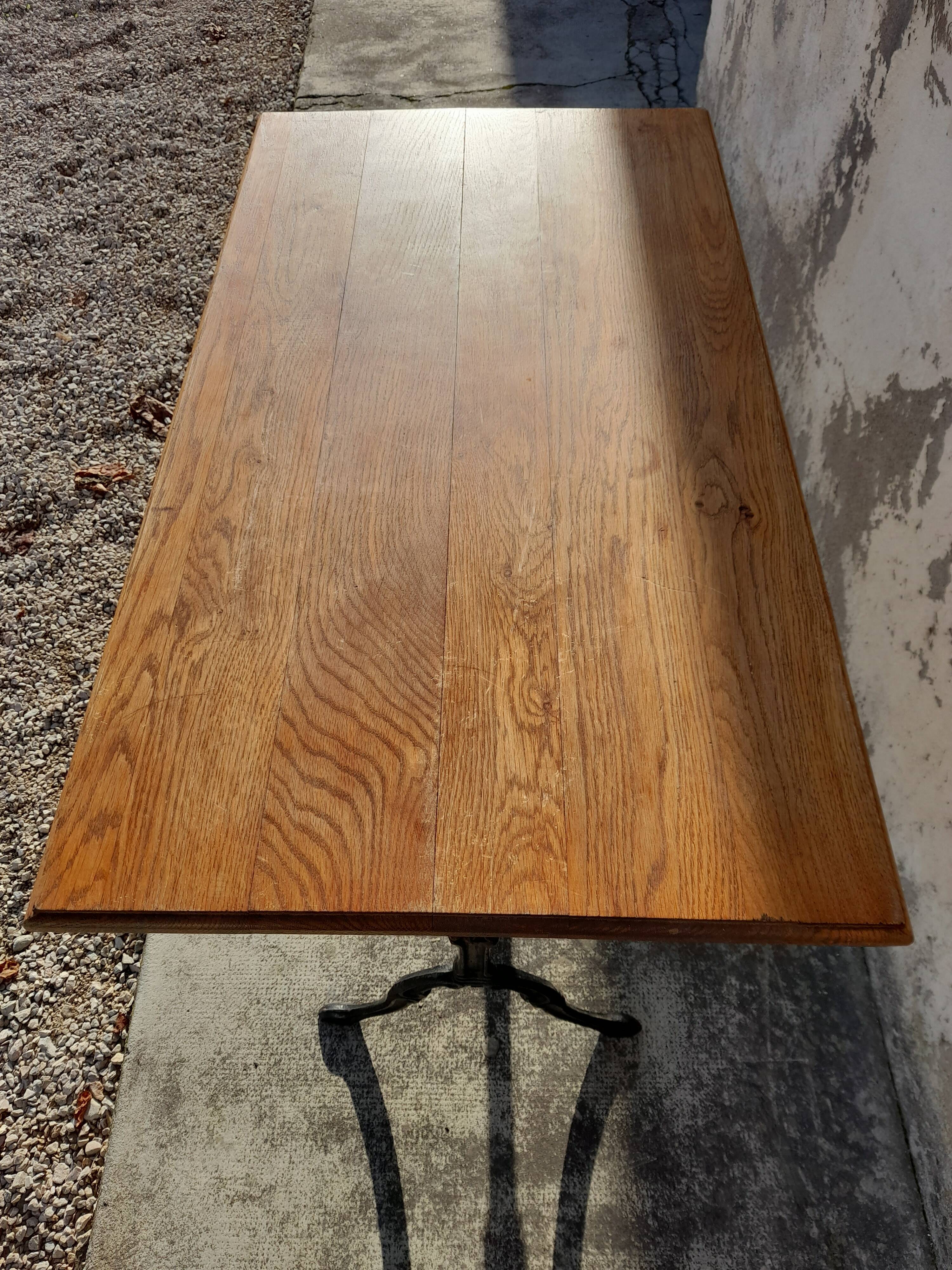 Oak Bistrot table