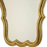 Petit miroir baroque doré à la feuille d'or classique France années 60