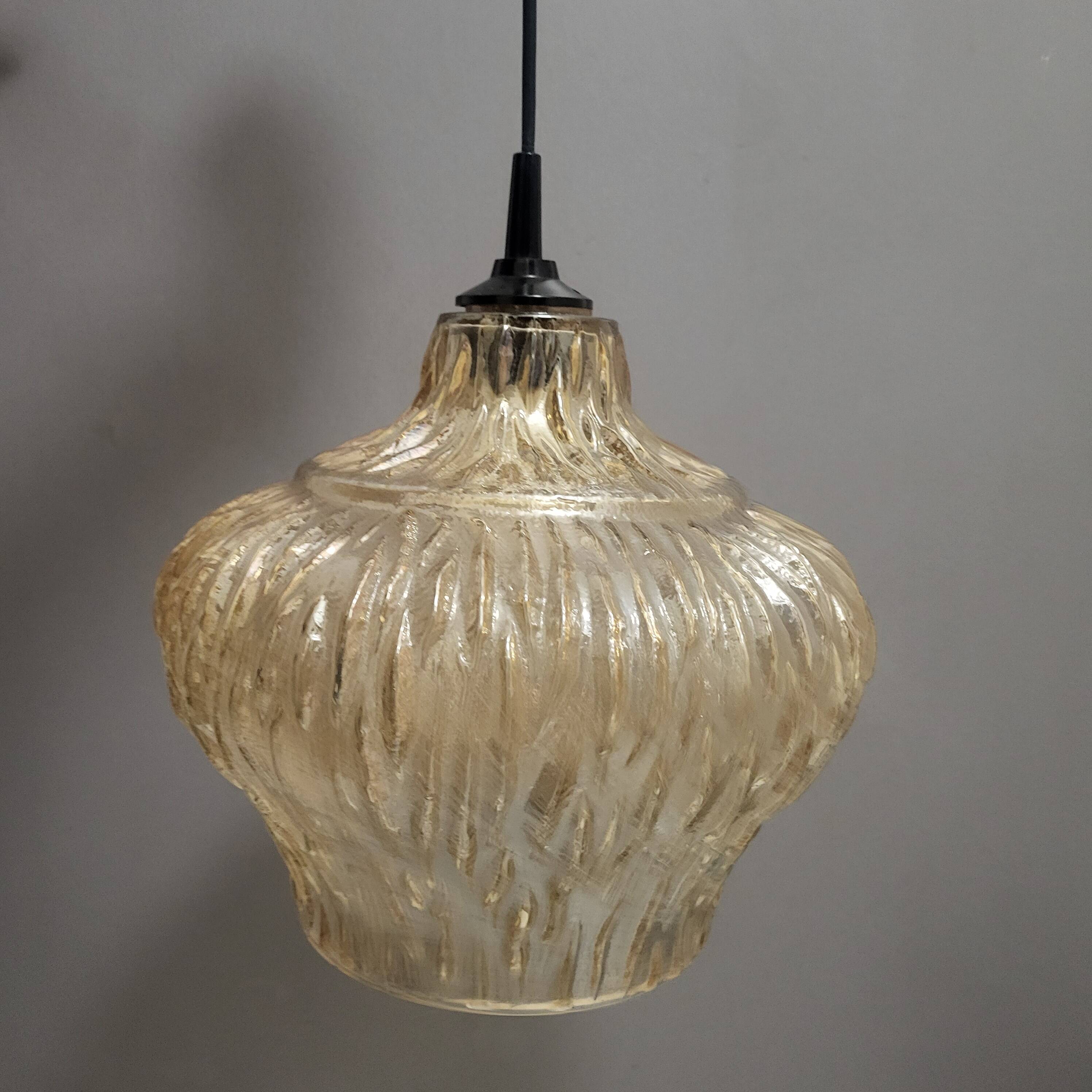 Amber glass pendant, iridescent gold, vintage 1960-70.