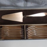 Covered service a silver metal Apollo gates