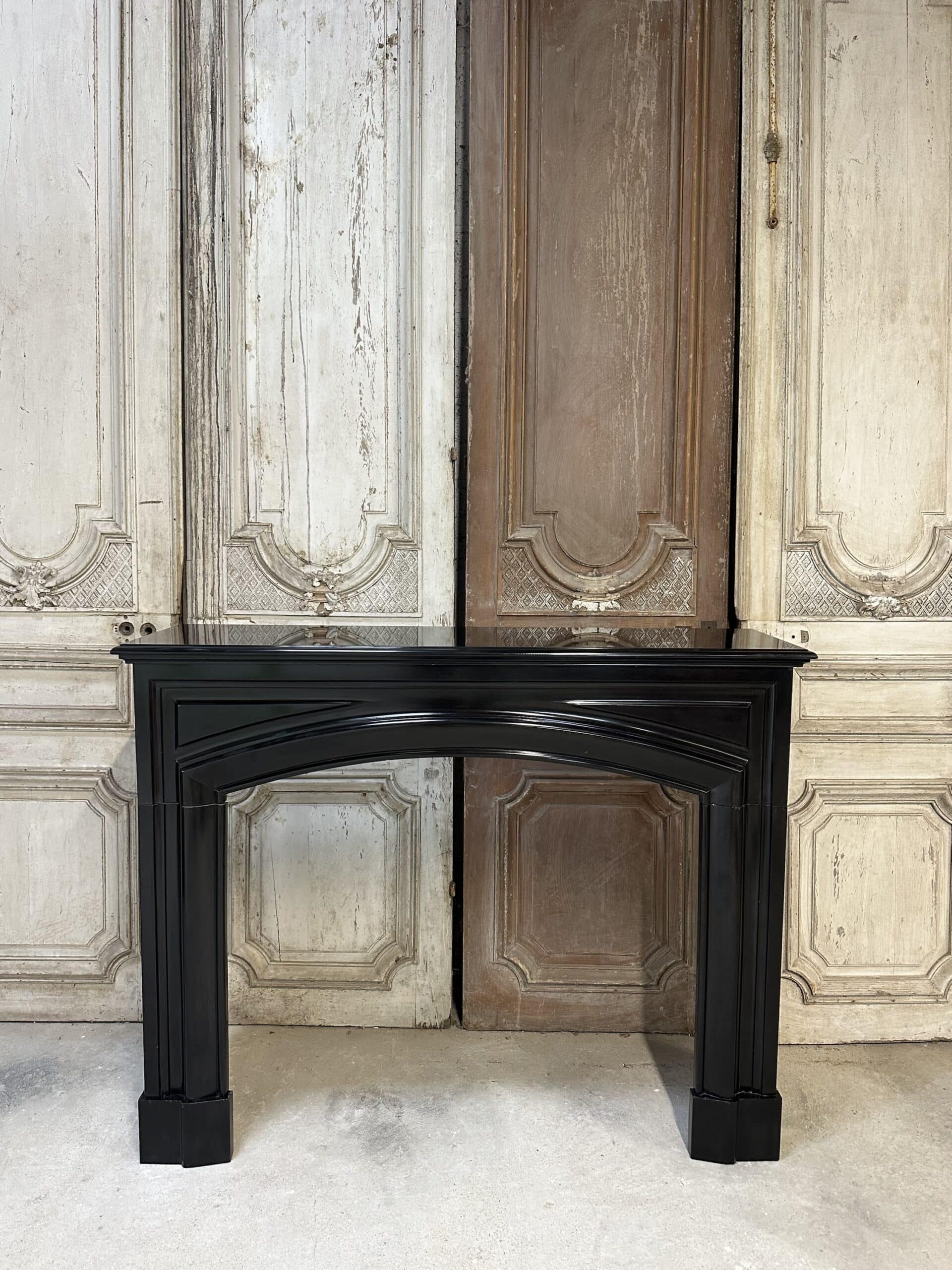 Black marble fireplace from around 1900