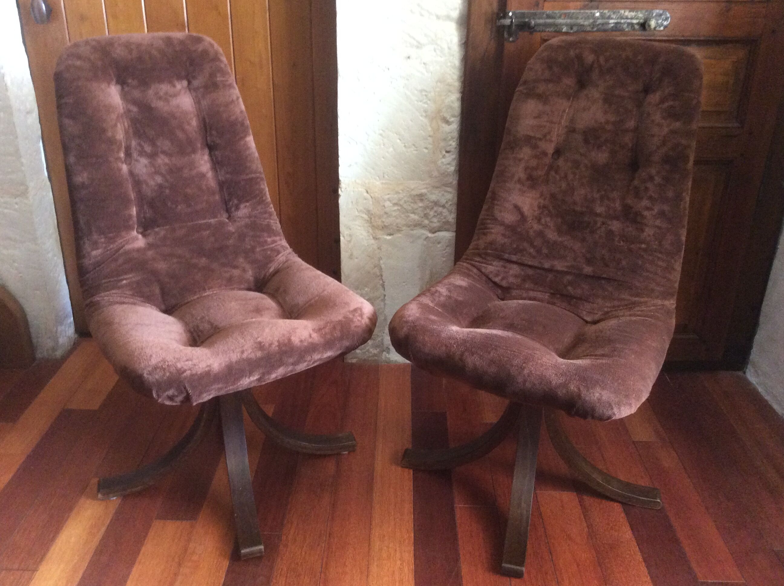 Chaise pivotante bois et velours 70