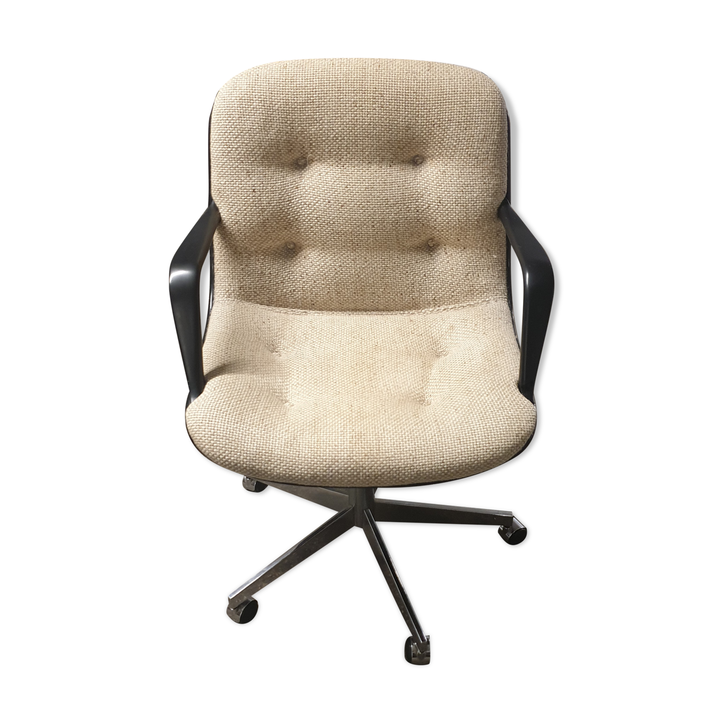 Strafor shell armchair by Randall Buck