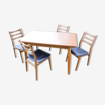 Table de salle à manger vintage avec 4 chaises