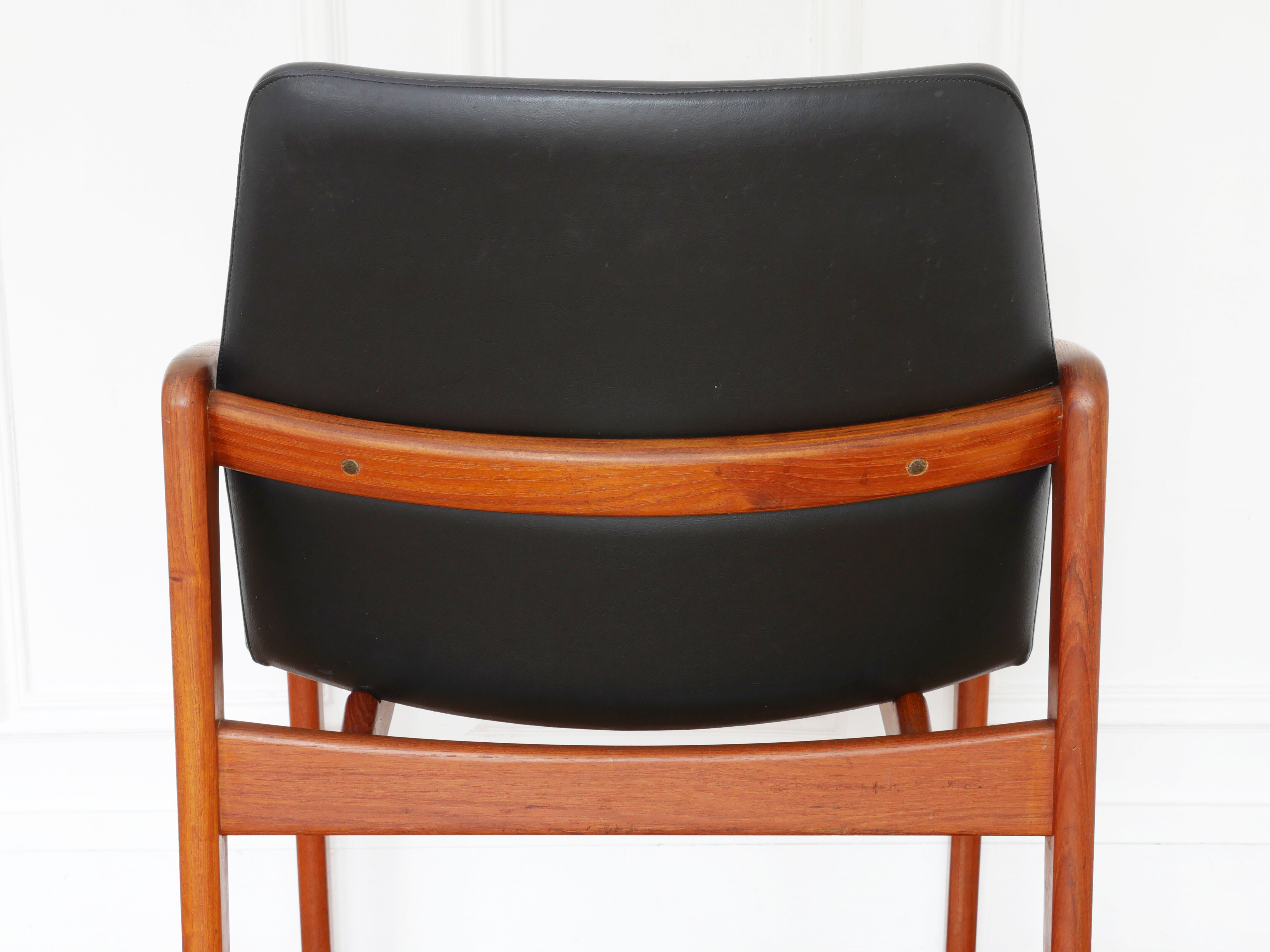 Fauteuil par Henning Kjærnulf pour Korup Stolefabrik