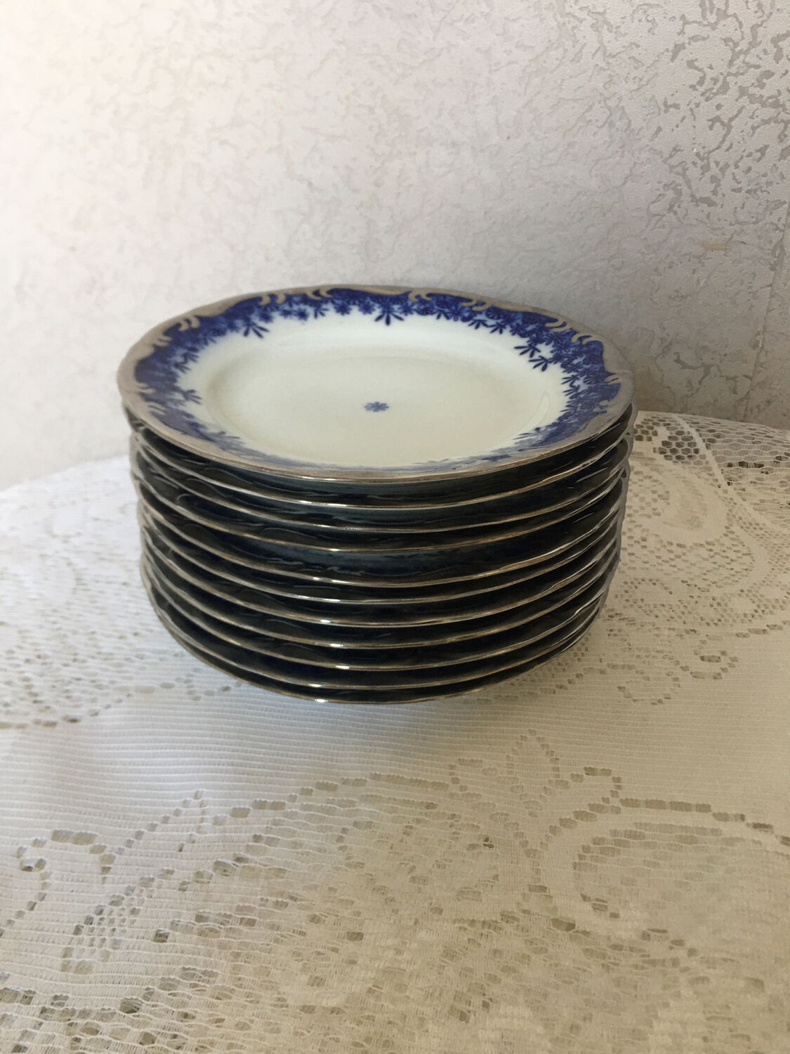 Lot of 11 porcelain dessert plates Alba Julia Romania