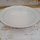 Plat rond creux petit modèle en porcelaine Kronester Bavaria blanche et liseré argenté