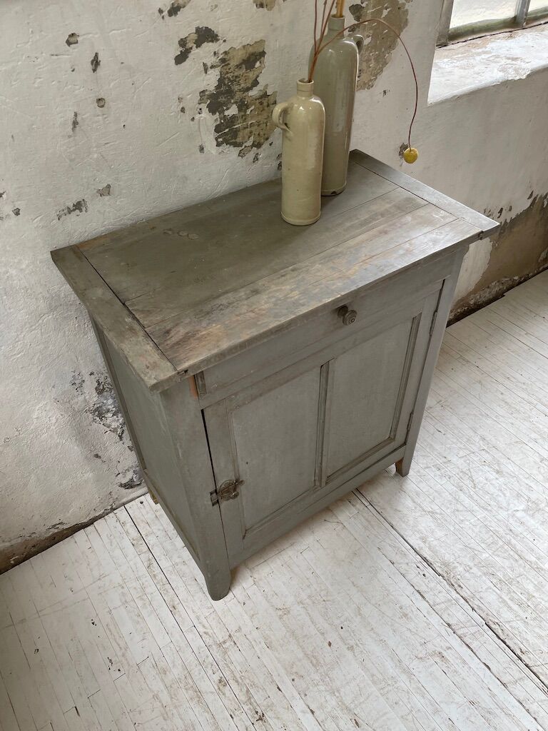 Confectioner furniture loom gray blue