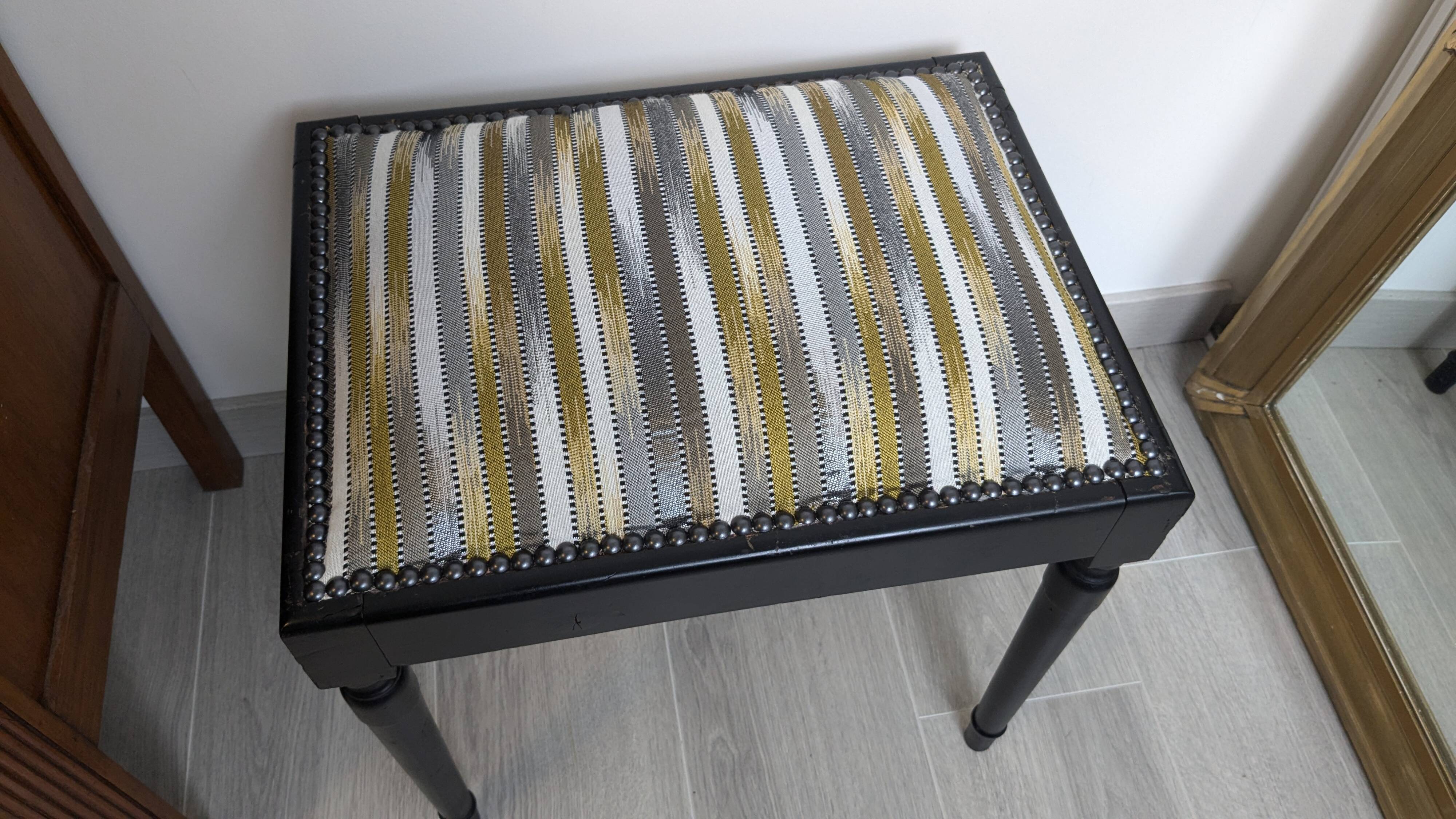 Vintage rectangular piano stool