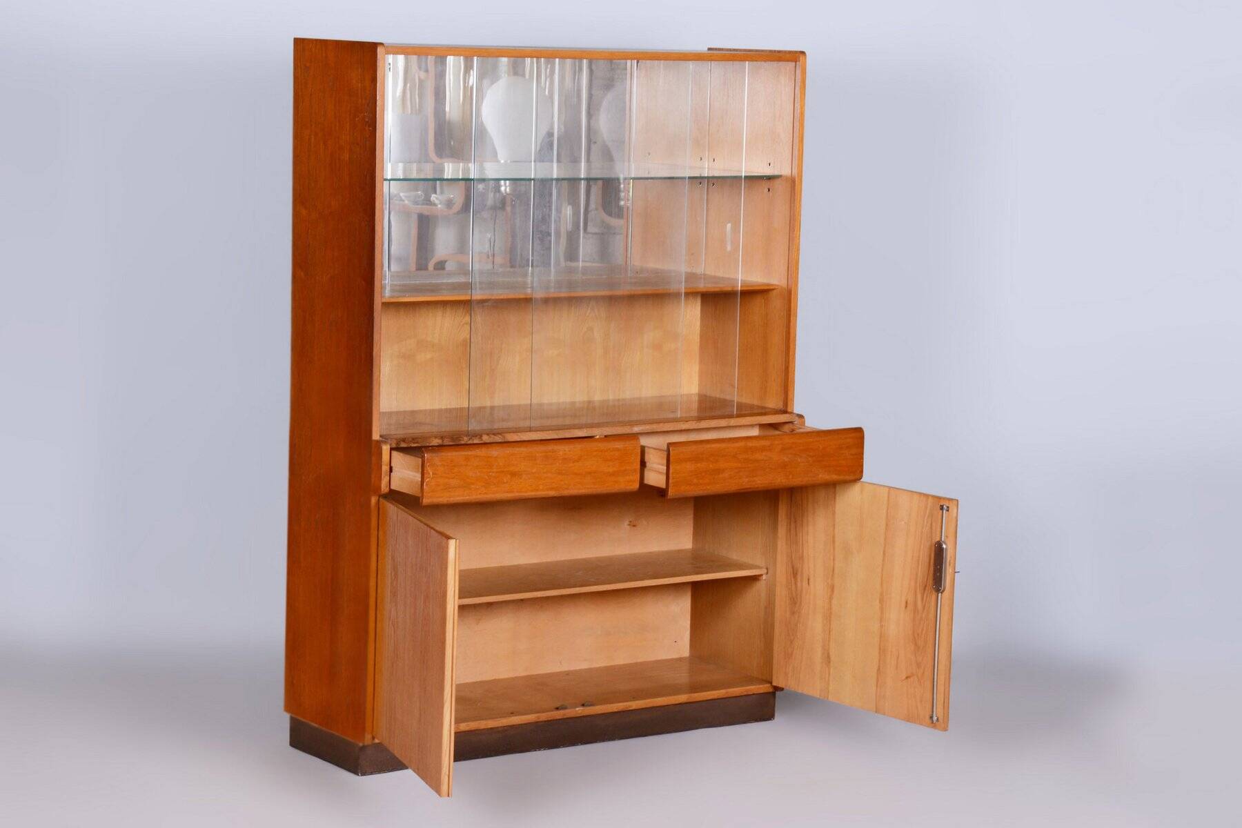Art Deco Display Cabinet in Oak and Glass, Czech, 1940s