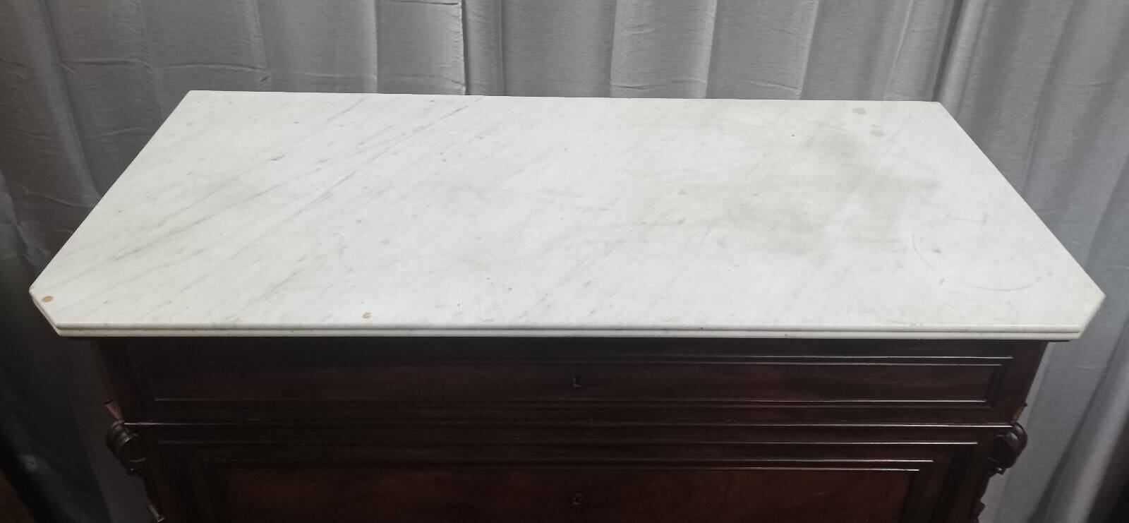 Grand meuble de métier 8 tiroirs en acajou époque Napoléon III