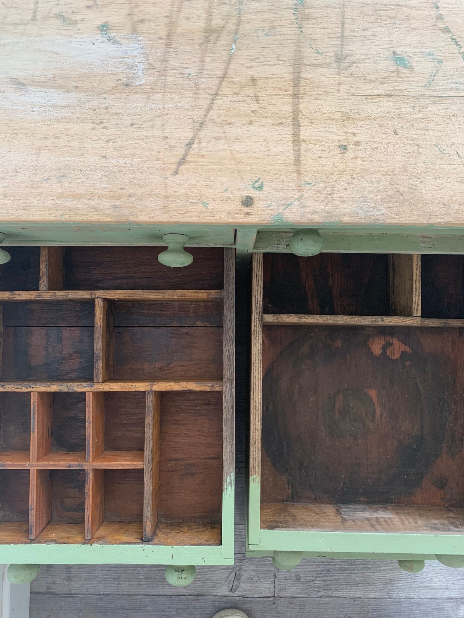 Petit meuble de métier