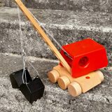 Wooden digger crane toy
